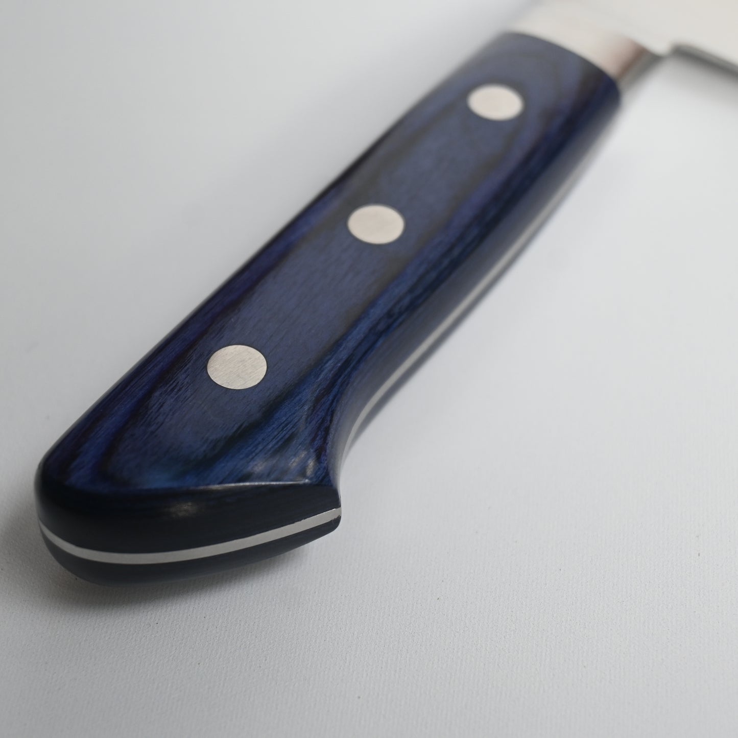 Seki Mae sky series Gyuto aus8 210 mm + Knife Rolling Sharpener + Knife Pin