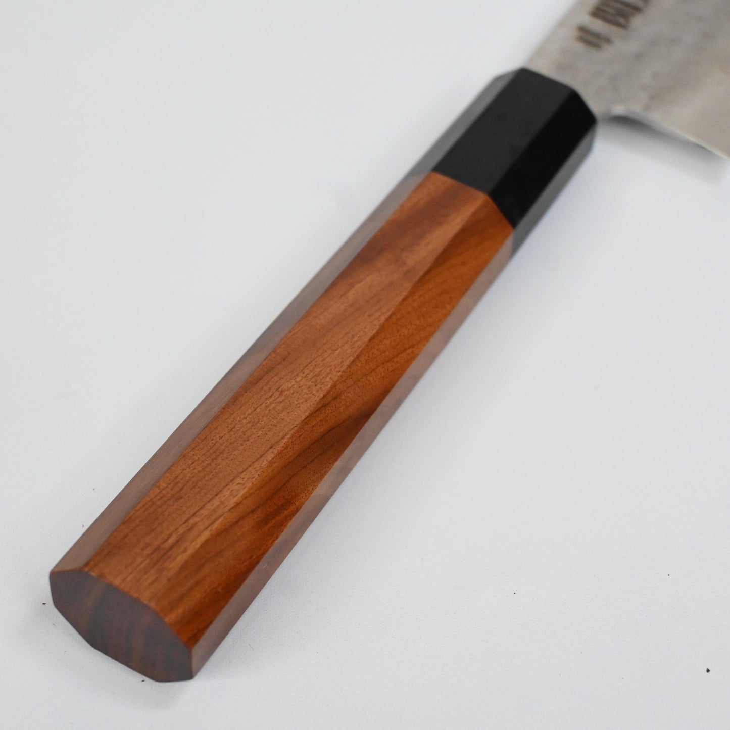Seki Mae - Gyuto, 225 mm | MoV Damascus Steel - Japaneseknivesau