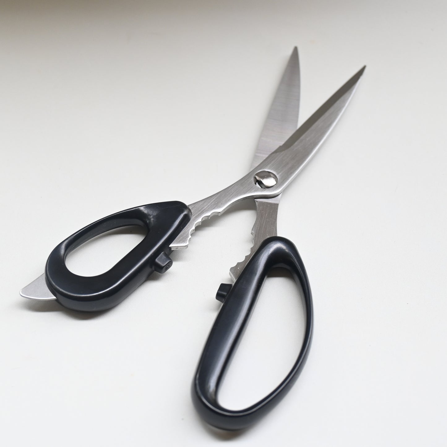 Kitchen Shear Professional Grade (LEFT HAND) - Shimomura