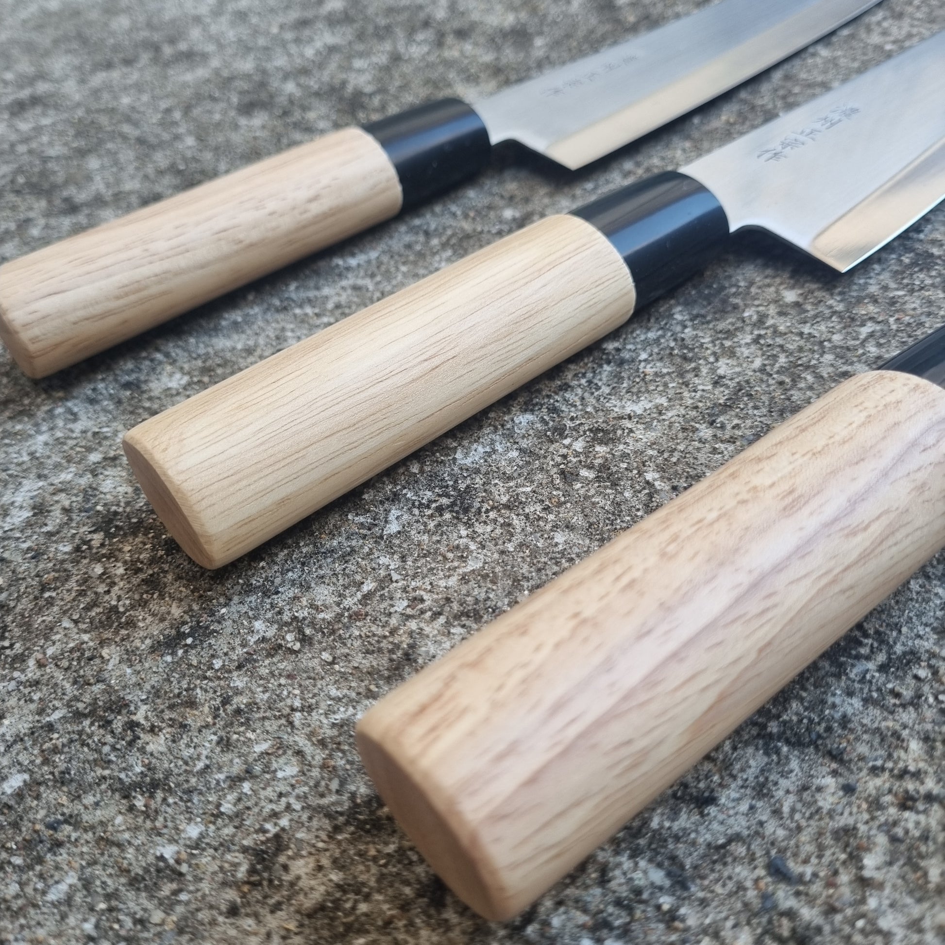 Satake - Couteau japonais santoku Wood de Magnolia 17 cm