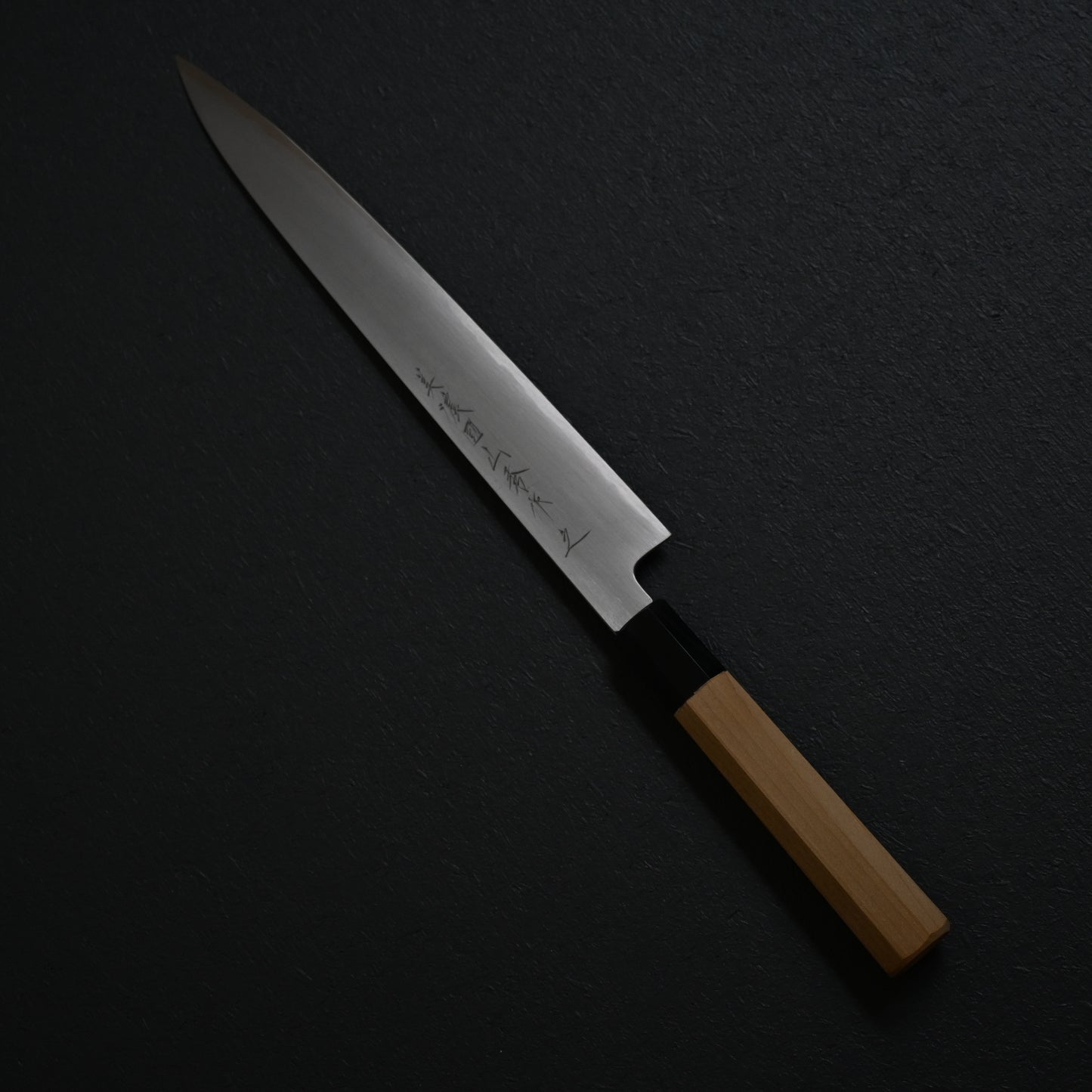 Minonuki yamahide – Suhijiki (slicer) kasumi shirogami White steel No2 270mm knife