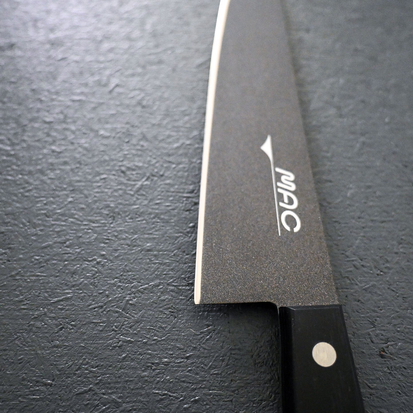 Mac Chef Series Black Coated Chef Knife 21cm BFHB-85