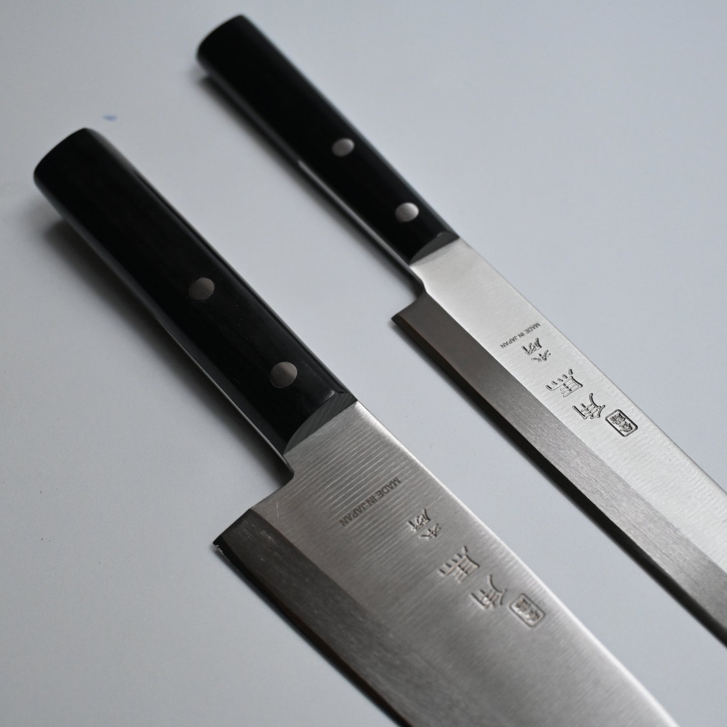 Shimomura sashimi (sushi) - fish filleting - 2 knives (2 units left)