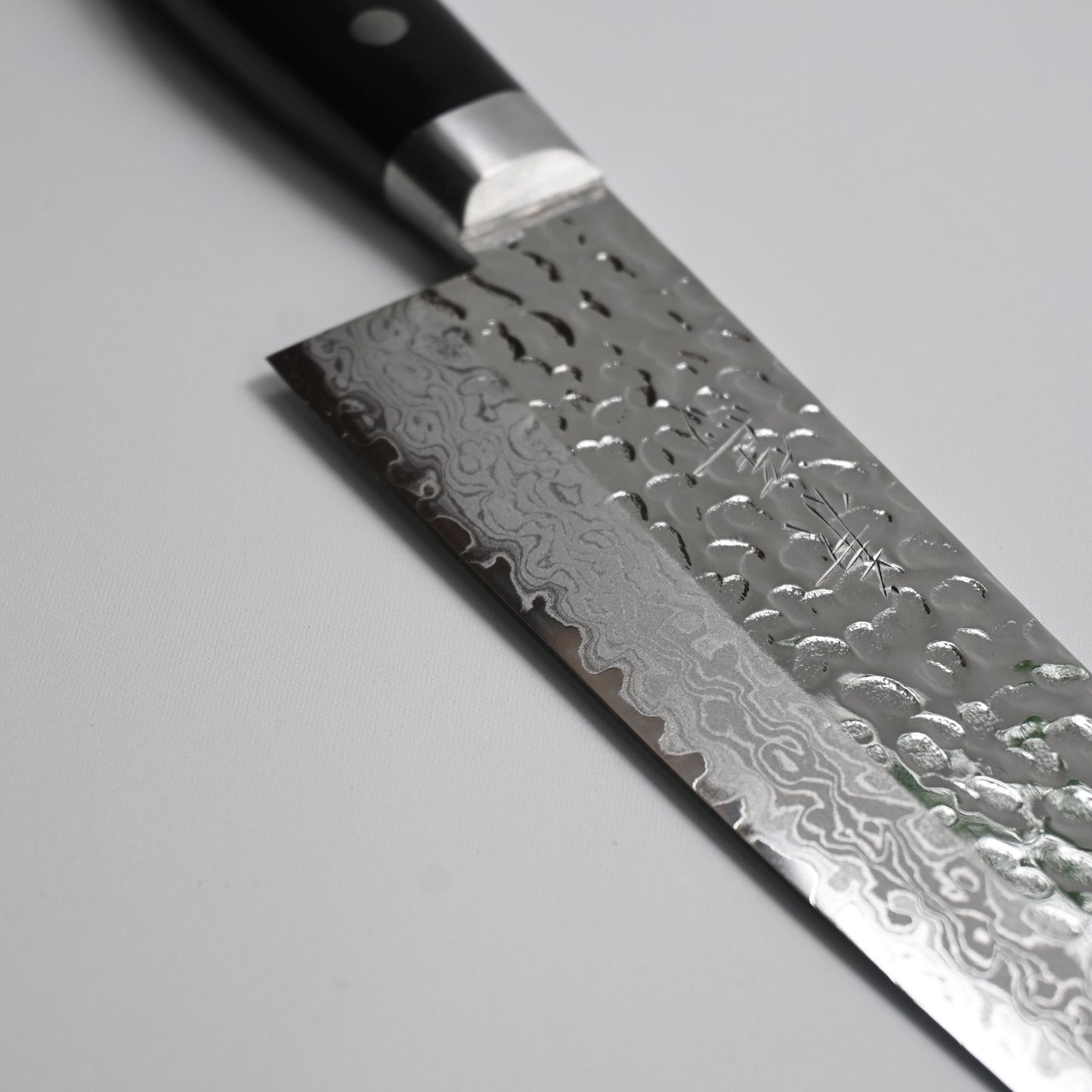 Takai Santoku hammered shinny damascus knife vg-10 160mm