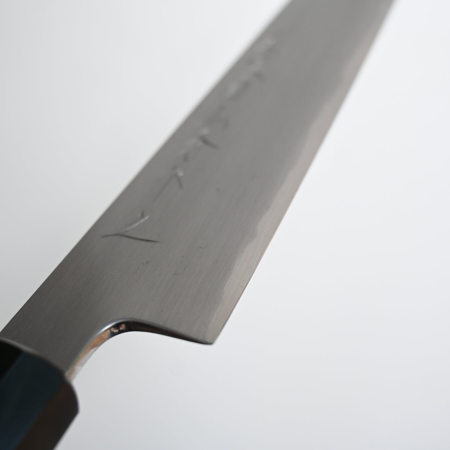 Minonokuni yamahide – Suhijiki (slicer) kasumi shirogami White steel No2 270mm knife